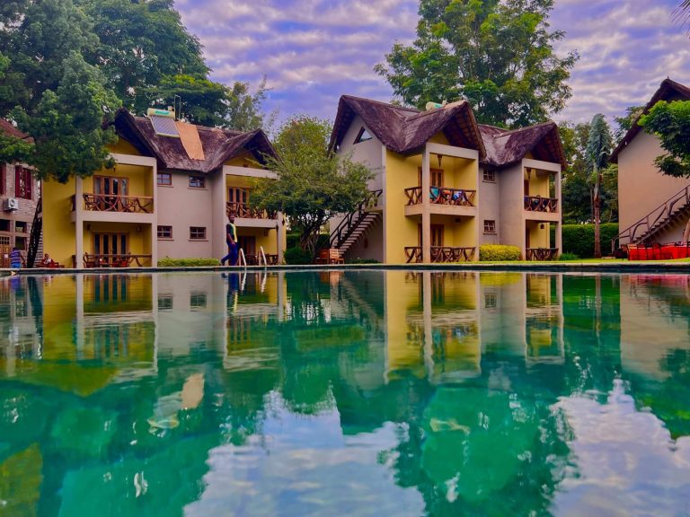 weru_weru_river_lodge